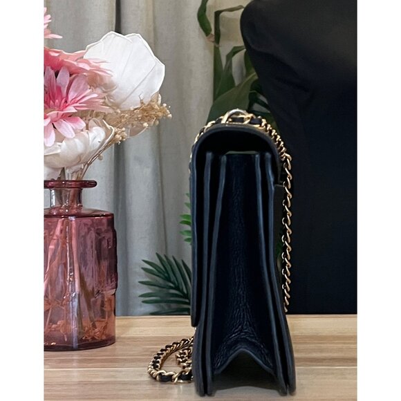 ✺✺ AUTHENTIC TORY BURCH BLACK BRITTEN HANDBAG ✺✺ - Picture 2 of 13